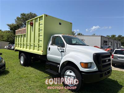 2004 Ford F-750