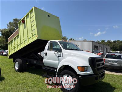 2004 Ford F-750