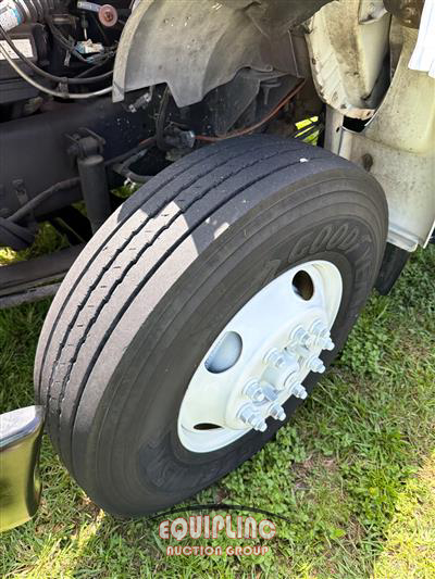 2004 Ford F-750