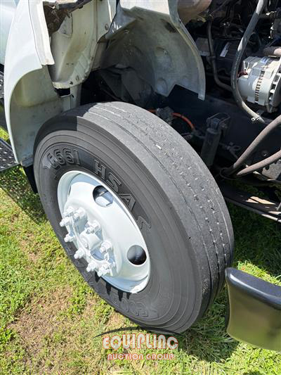 2004 Ford F-750