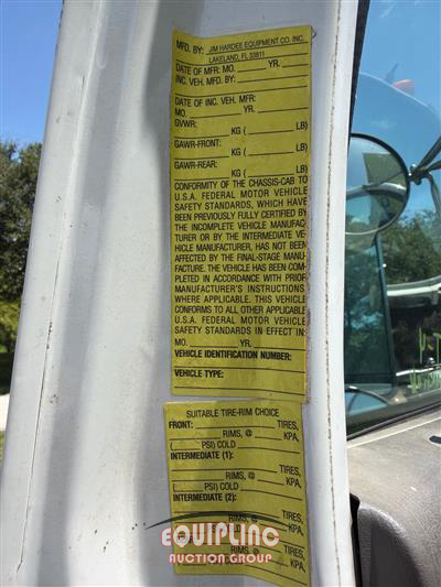 2004 Ford F-750