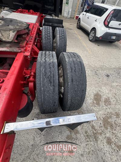 2016 Kenworth W900 6X4 T/A SLEEPER TRUCK TRA
