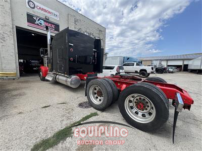 2016 Kenworth W900 6X4 T/A SLEEPER TRUCK TRA