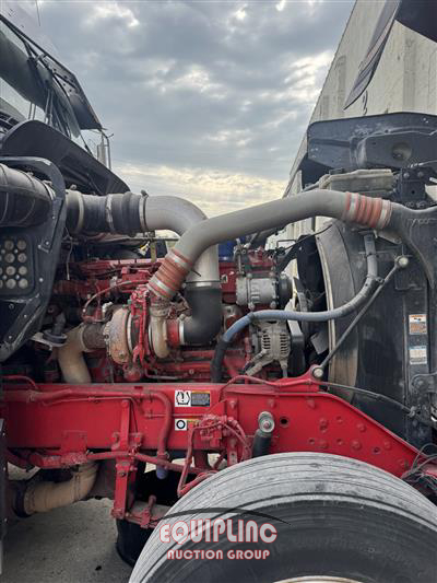 2016 Kenworth W900 6X4 T/A SLEEPER TRUCK TRA