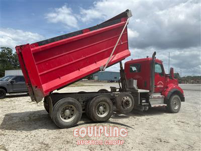 2020 Kenworth T880 TRI/A DUMP TRUCK 