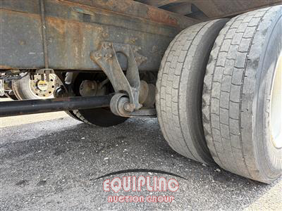 2019 International 4300 4X2 S/A 26FT NON CDL BOX 