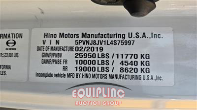 2020 Hino 268 4X2 S/A 26FT NON CDL BOX T