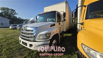 2020 Hino 268 4X2 S/A 26FT NON CDL BOX T