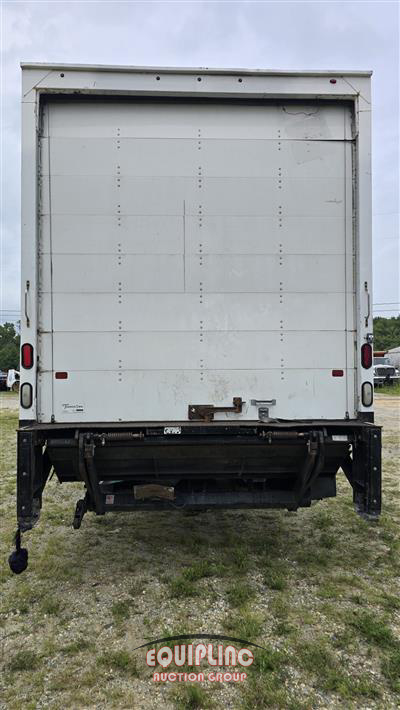 2020 Hino 268 4X2 S/A 26FT NON CDL BOX T