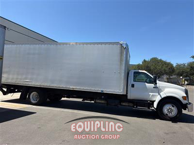 2013 Ford F-750