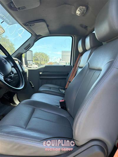 2013 Ford F-750