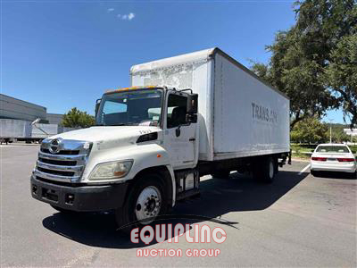 2012 Hino Conventional Type Truck