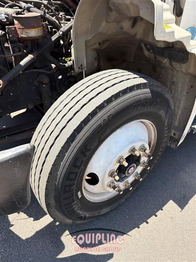 2012 Hino Conventional Type Truck