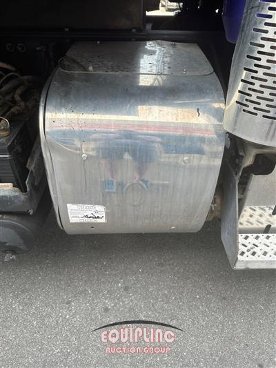 2014 Mack GRANITE GU713