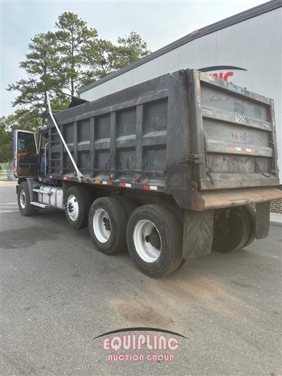 2014 Mack GRANITE GU713
