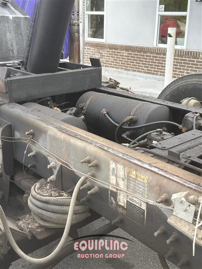 2014 Mack GRANITE GU713