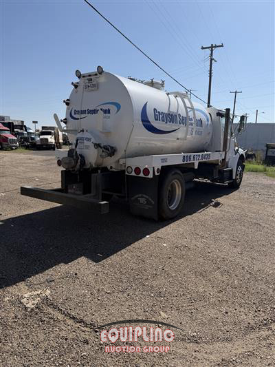 2009 Sterling ACTERRA 4X2 S/A SEPTIC PUMP TR