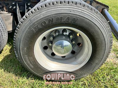 2005 International 9900I 6X4 T/A SLEEPER TRUCK TR