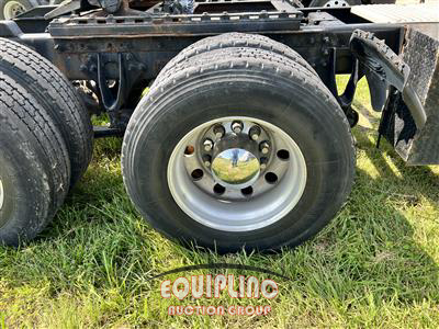 2005 International 9900I 6X4 T/A SLEEPER TRUCK TR