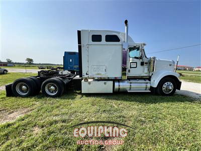 2005 International 9900I 6X4 T/A SLEEPER TRUCK TR