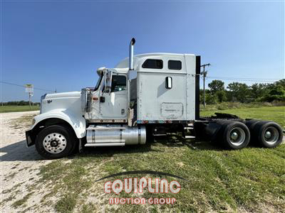 2005 International 9900I 6X4 T/A SLEEPER TRUCK TR