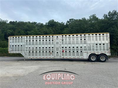 2004 MERRITT 52FT LIVESTOCK TRAILER