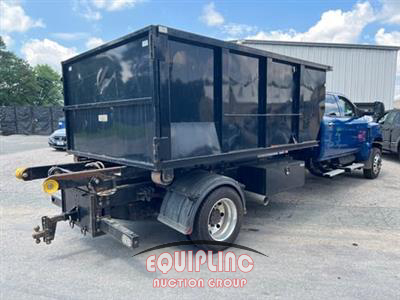 2024 International CV515 4X4  S/A HOOK LIFT TRUCK