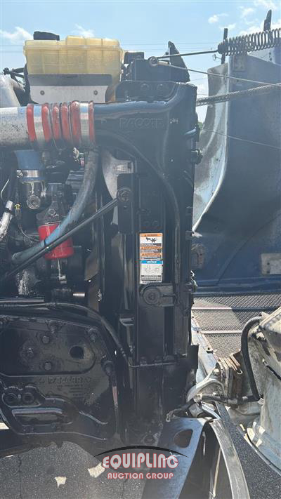 2012 Peterbilt 384
