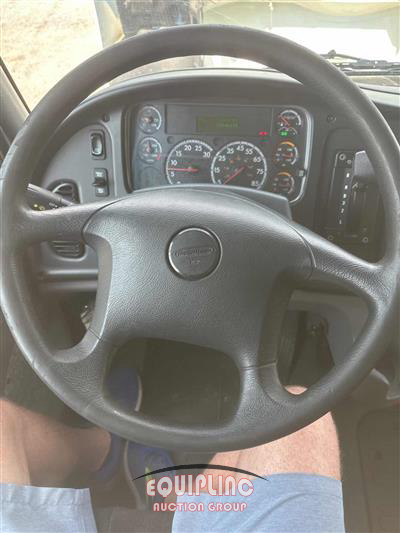 2019 Freightliner M2