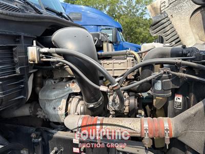 2014 Freightliner CA12564SLP - CA