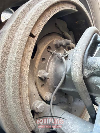 2014 Freightliner CA12564SLP - CA