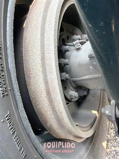 2014 Freightliner CA12564SLP - CA