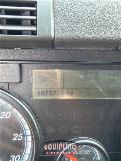 2014 Freightliner CA12564SLP - CA
