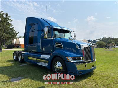 2022 Western Star 5700
