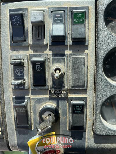 1999 Freightliner FL80 6X4 T/A VACUUM TRUCK