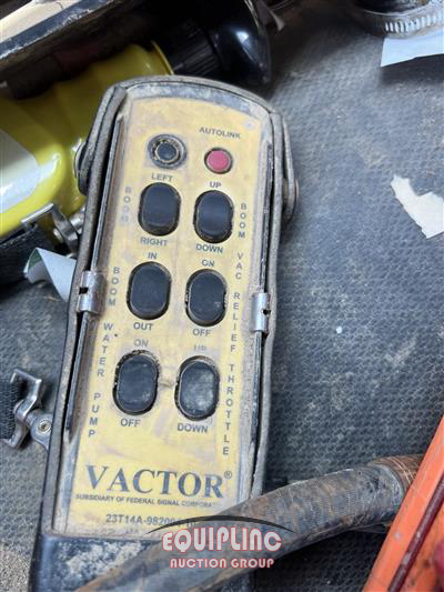 1999 Freightliner FL80 6X4 T/A VACUUM TRUCK
