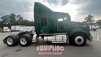 2006 Kenworth T8 Series
