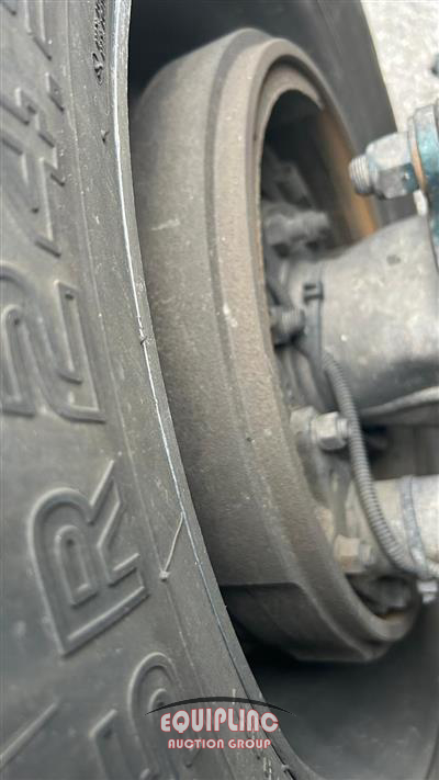2006 Kenworth T8 Series