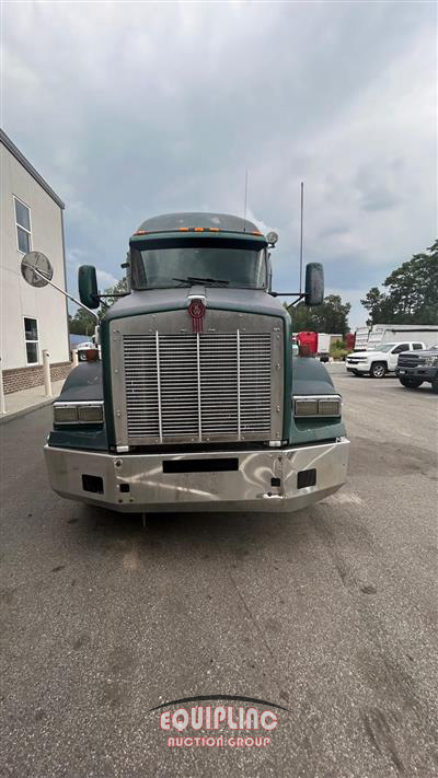 2006 Kenworth T8 Series