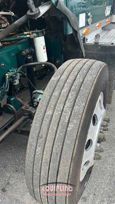 2006 Kenworth T8 Series