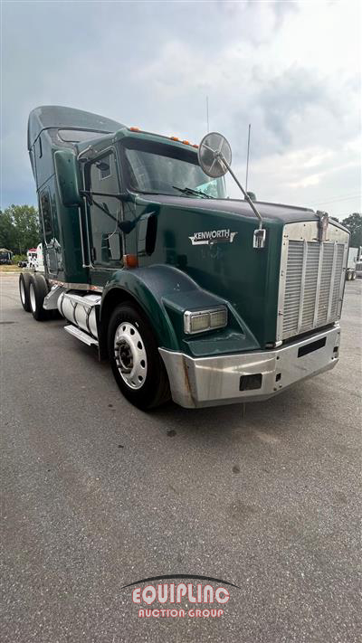2006 Kenworth T8 Series