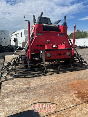 2023 TOMAHAWK TRT46V 8FT RIDE ON TROWEL