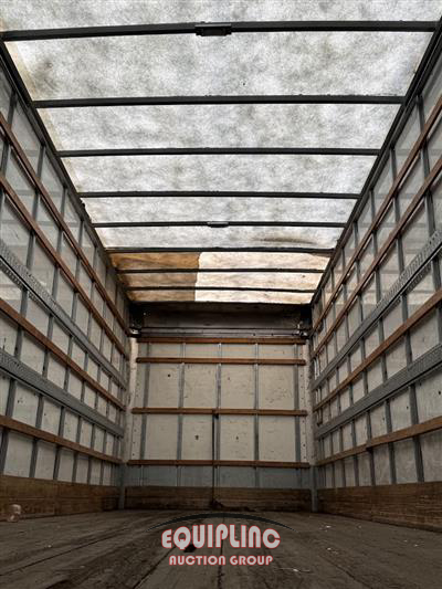 2018 Freightliner M2 4X2 S/A 26FT NON CDL BOX TR