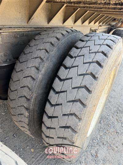 2003 Mack CX613 TRI/A DUMP TRUCK
