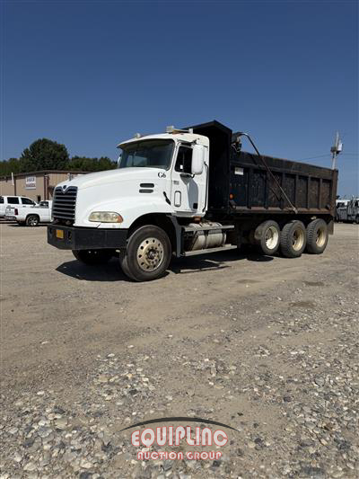 2003 Mack CX613 TRI/A DUMP TRUCK