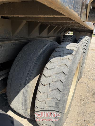 2003 Mack CX613 TRI/A DUMP TRUCK