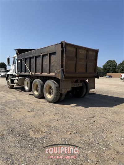 2003 Mack CX613 TRI/A DUMP TRUCK