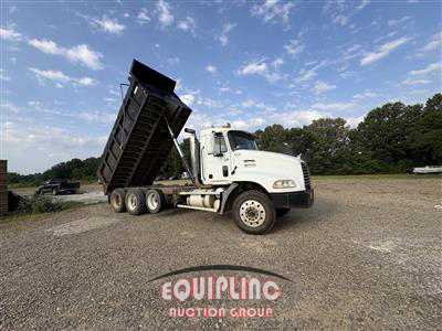 2003 Mack CX613 TRI/A DUMP TRUCK