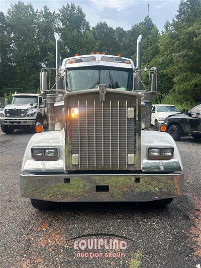 2001 Kenworth W900