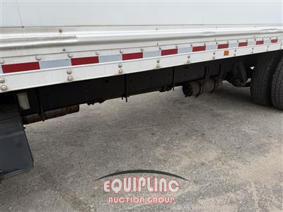 2016 Freightliner M2 4X2 S/A 26FT NON CDL BOX TR